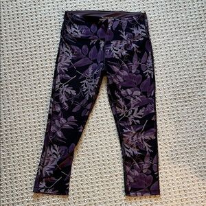 Marika Sport Purple Capri Length Legging